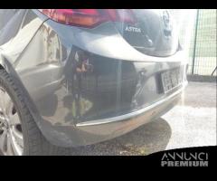 Paraurti posteriore OPEL ASTRA J del 2013 - 8