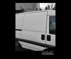 Porta laterale dx nuda FIAT SCUDO del 2005