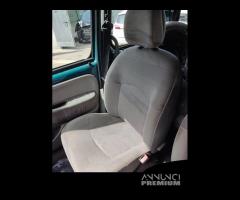 Sedile anteriore dx RENAULT KANGOO del 2003