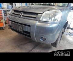 Paraurti anteriore CITROEN BERLINGO del 2006