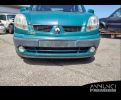 Paraurti anteriore RENAULT KANGOO del 2003