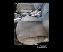 Sedile anteriore sx PEUGEOT 2008 del 2014