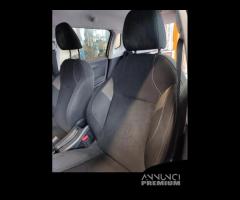 Sedile anteriore sx PEUGEOT 2008 del 2014