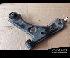 Braccio oscill ant. sx OPEL CORSA E 1398cc B 2018