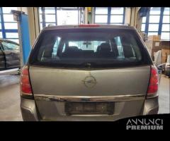 Portellone nudo OPEL ZAFIRA del 2006