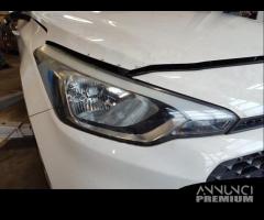 Ricambi HYUNDAI I20 1248cc benzina del 2017