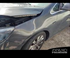 Parafango sinistro OPEL ASTRA J del 2013