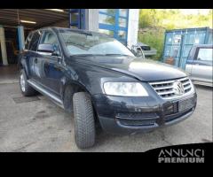 Ricambi VOLKSWAGEN TOUAREG 4X4 2461cc 2003