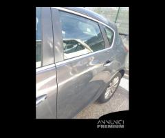 Porta posteriore sinistra OPEL ASTRA J del 2013