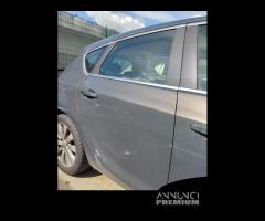 Porta posteriore dx OPEL ASTRA J del 2013