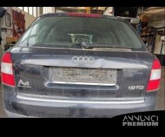 Portellone nudo AUDI A4 del 2002