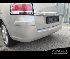 Paraurti posteriore OPEL ZAFIRA del 2007