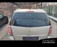 Portellone nudo OPEL ZAFIRA del 2007