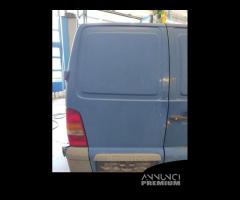 Porta posteriore sinistra MERCEDES-BENZ VITO 2000