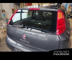 Portellone nudo FIAT GRANDE PUNTO EVO del 2017