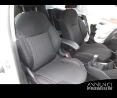 Sedile anteriore dx PEUGEOT 208 del 2016