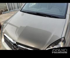 Cofano OPEL ZAFIRA del 2007