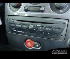 Autoradio RENAULT CLIO del 2010