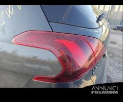 Fanale posteriore sinistro PEUGEOT 2008 HDI del 20