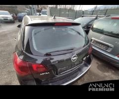 Portellone nudo OPEL ASTRA del 2015