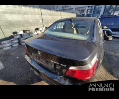 Portellone nudo BMW 530 del 2006