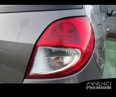 Fanale posteriore destro RENAULT CLIO del 2010