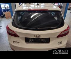 Portellone nudo HYUNDAI I30 del 2013