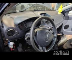 Ricambi RENAULT CLIO 1461cc DCI del 2006 - 10