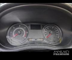 Ricambi RENAULT CLIO 1461cc DCI del 2006 - 11