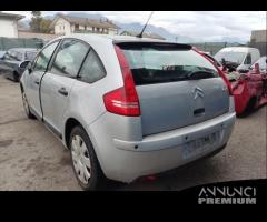 Ricambi CITROEN C4 1400cc benzina del 2006 - 9