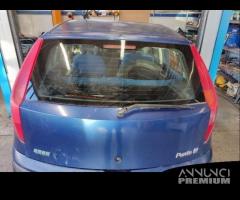 Ricambi FIAT PUNTO 2 1242cc 8V del 2001 - 12