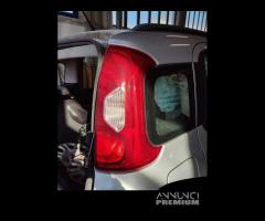 Fanale posteriore destro FIAT PANDA del 2014