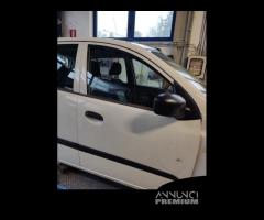 Porta anteriore dx nuda HYUNDAI I10 del 2009