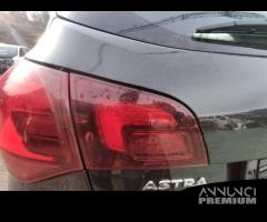 Fanale post. sx int. OPEL ASTRA del 2015