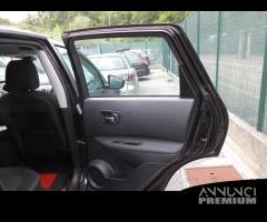 Porta posteriore dx NISSAN QASHQAI del 2010