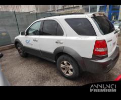 Ricambi KIA SORENTO 2497cc diesel del 2003 - 11