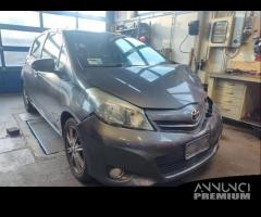 Ricambi TOYOTA YARIS 1329cc benzina del 2012