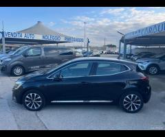 Renault Clio Hybrid E-Tech 140 CV 5 porte Zen