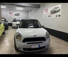 Mini Cooper SD Countryman ALL4 automatica 12