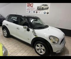 Mini Cooper SD Countryman ALL4 automatica 12 - 25