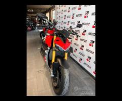 Ducati StreetFighter V4 s km 2800 tua da 300