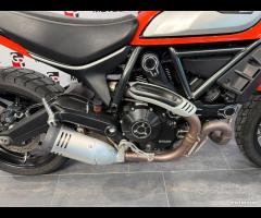 Ducati Scrambler Icon 800 orange