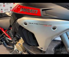 Ducati Multistrada rally Dark tua da 380 al mes