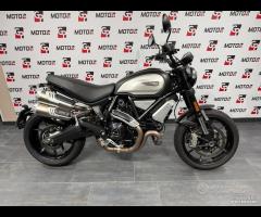 Ducati Scrambler 1100 Dark km 1500 tua da 150