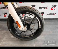 Moto Suzuki Valenti Motard n01 50 pronta consegna