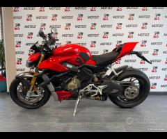 Ducati Street Fighter V4 S Red km 16000 - 11