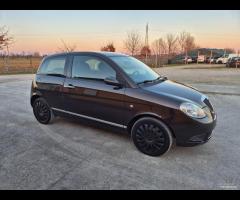 Lancia Ypsilon 1.3 MJT 75 CV neopatentati