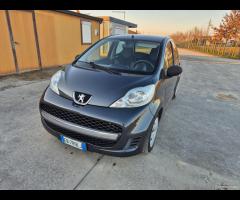 Peugeot 107 1.0 68CV 5p. Desir