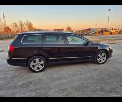 Volkswagen Passat 2.0 TDI 170CV DPF Var. DSG High. - 6