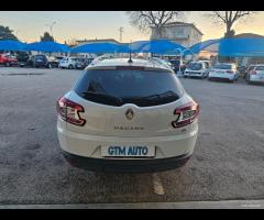 Renault Megane Mégane 1.5 dCi 110CV SporTour Limit - 6